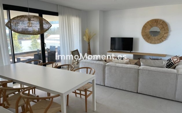 Short Term Rentals - Apartment - Estepona