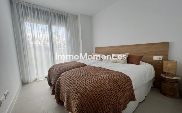 Short Term Rentals - Apartment - Estepona