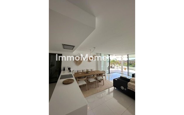 Vakantie verhuur - Appartement - Estepona  - Atalaya