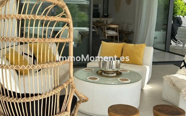 Vakantie verhuur - Appartement - Estepona  - Atalaya