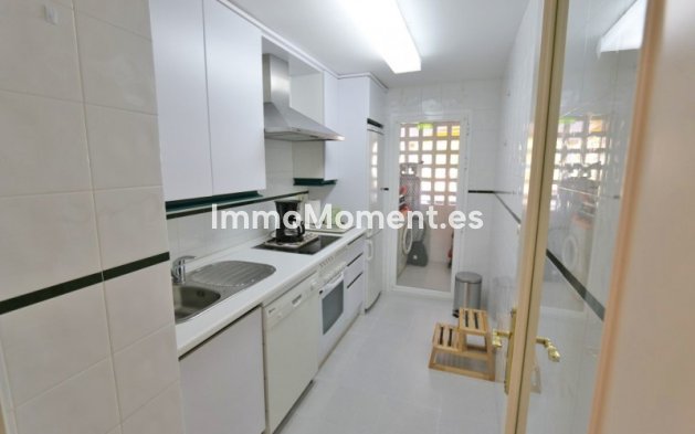 Kurzzeitvermietung - Wohnung - Marbella - Nueva Andalucía