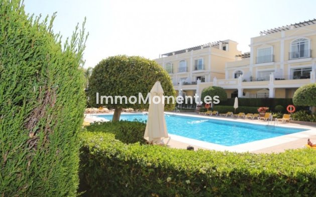 Vakantie verhuur - Geschakelde woning - Marbella - Nueva Andalucía