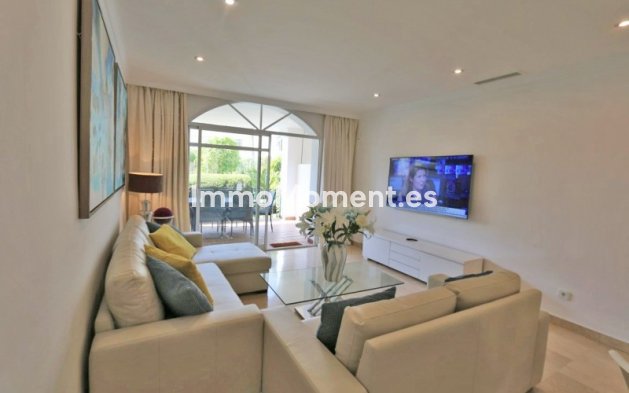 Vakantie verhuur - Geschakelde woning - Marbella - Nueva Andalucía