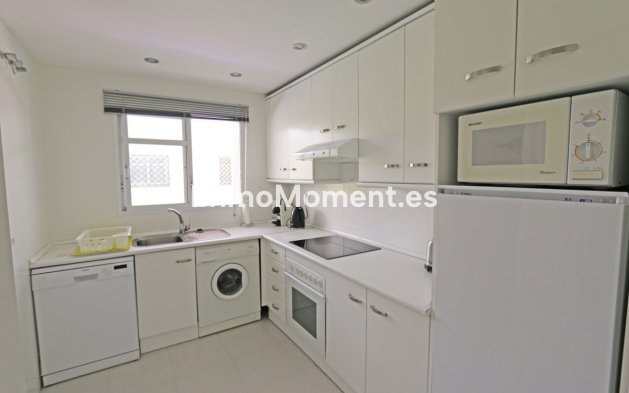 Vakantie verhuur - Geschakelde woning - Marbella - Nueva Andalucía