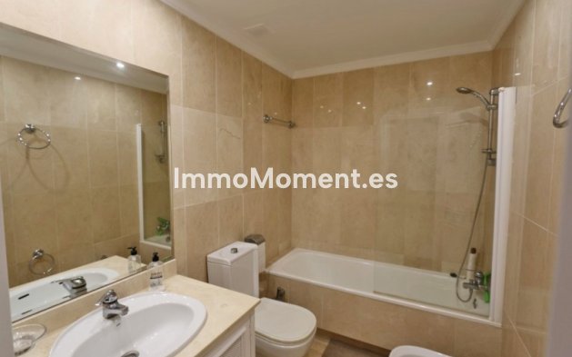 Vakantie verhuur - Geschakelde woning - Marbella - Nueva Andalucía