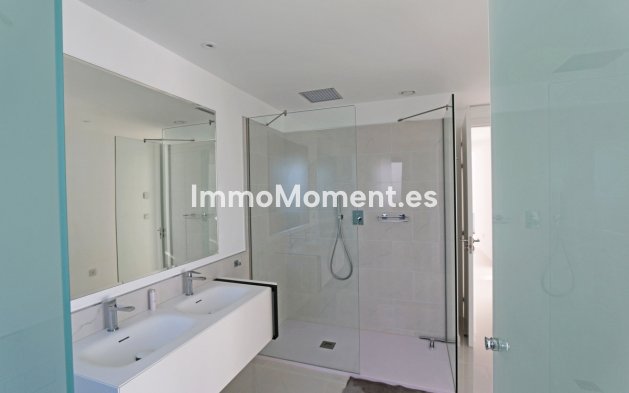 Alquiler a corto plazo - Apartamento - Estepona  - Atalaya