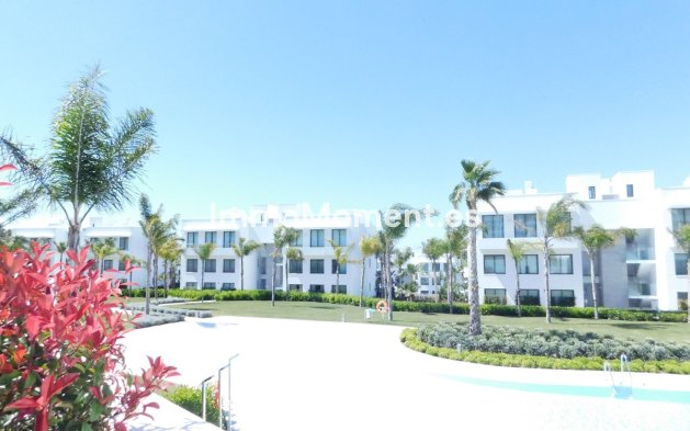 Alquiler a corto plazo - Apartamento - Estepona  - Atalaya