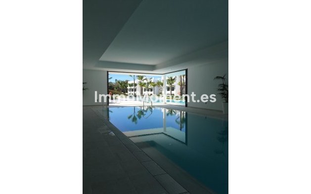 Alquiler a corto plazo - Apartamento - Estepona  - Atalaya
