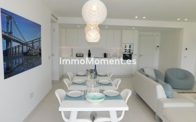 Alquiler a corto plazo - Apartamento - Estepona  - Atalaya