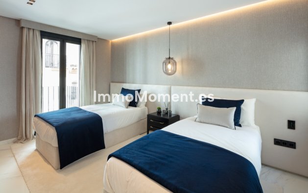 Obra nueva - Apartamento - Marbella