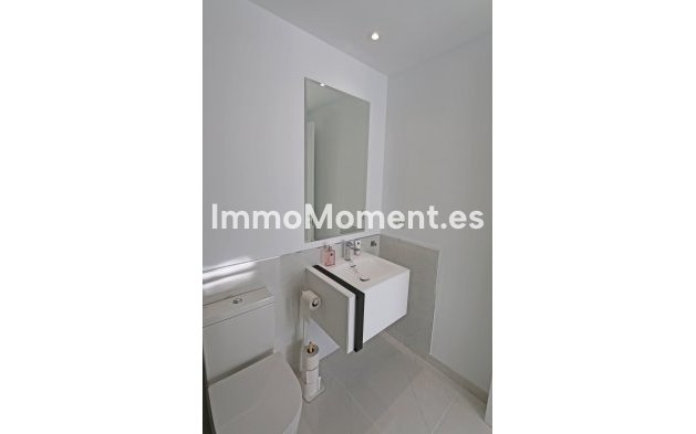 Alquiler a corto plazo - Apartamento - Estepona  - Atalaya