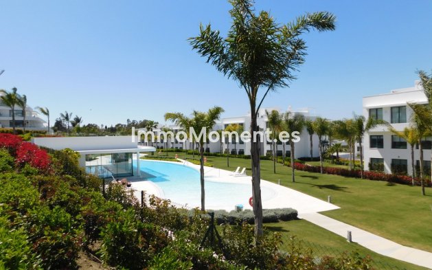 Alquiler a corto plazo - Apartamento - Estepona  - Atalaya