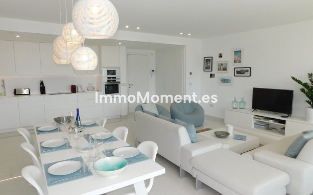 Alquiler a corto plazo - Apartamento - Estepona  - Atalaya