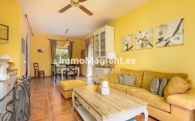 Kurzzeitvermietung - Doppelhaushälfte - Marbella - Nueva Andalucía