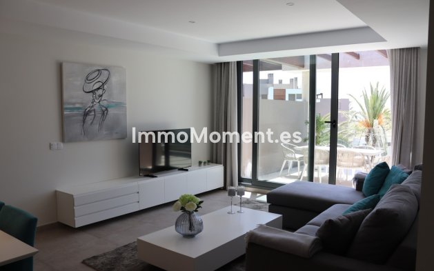 Kurzzeitvermietung - Penthouse - Estepona  - Cancelada