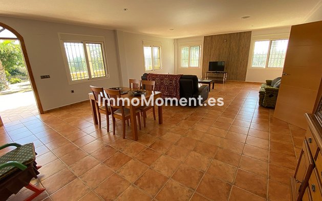 Bestaande woning - Villa - Los Montesinos