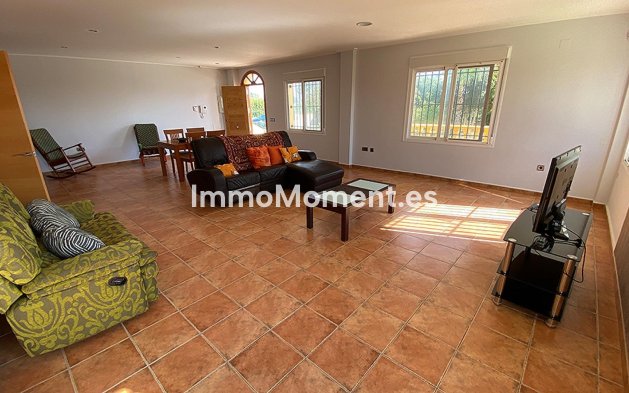 Bestaande woning - Villa - Los Montesinos