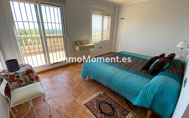 Bestaande woning - Villa - Los Montesinos