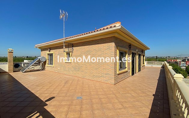 Bestaande woning - Villa - Los Montesinos