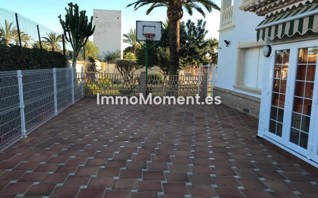 Wiederverkauf - Villa - Orihuela Costa