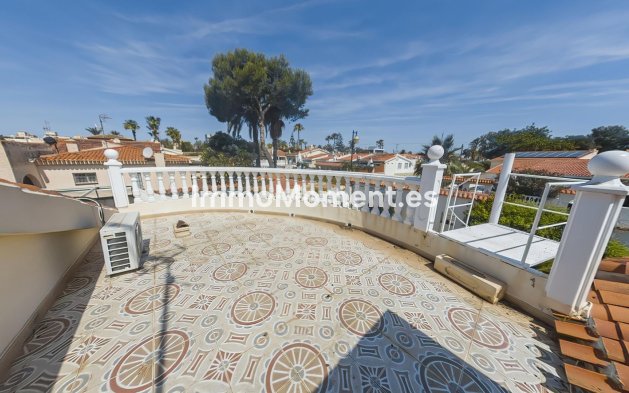 Reventa - Villa - Torrevieja