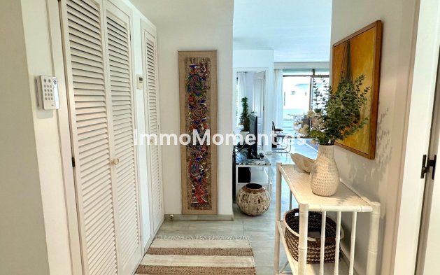 Long Term Rentals - Apartment - Marbella - Puerto Banús