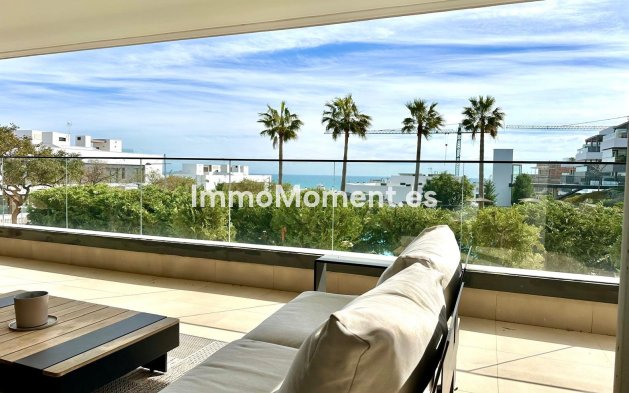 Short Term Rentals - Apartment - Estepona
