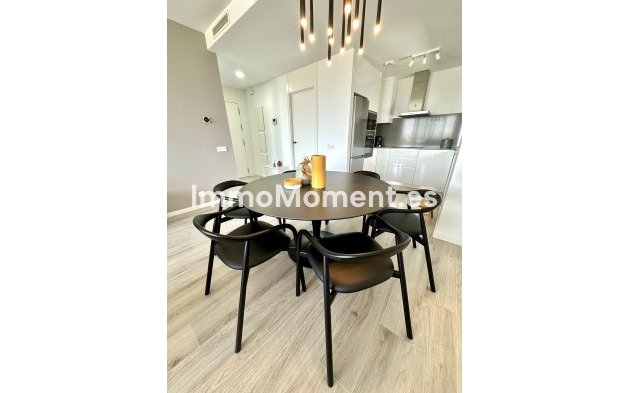 Alquiler a corto plazo - Apartamento - Estepona  - Cancelada