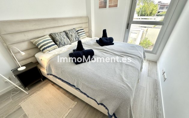Alquiler a corto plazo - Apartamento - Estepona  - Cancelada