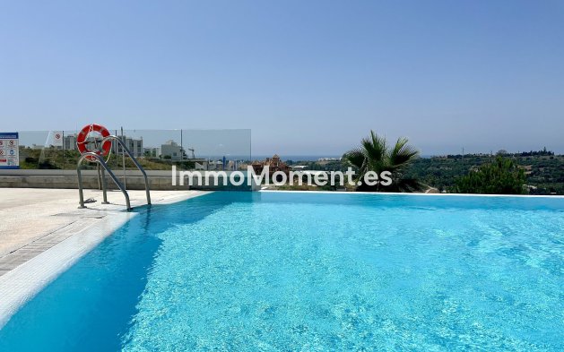 Alquiler a corto plazo - Apartamento - Estepona  - Cancelada