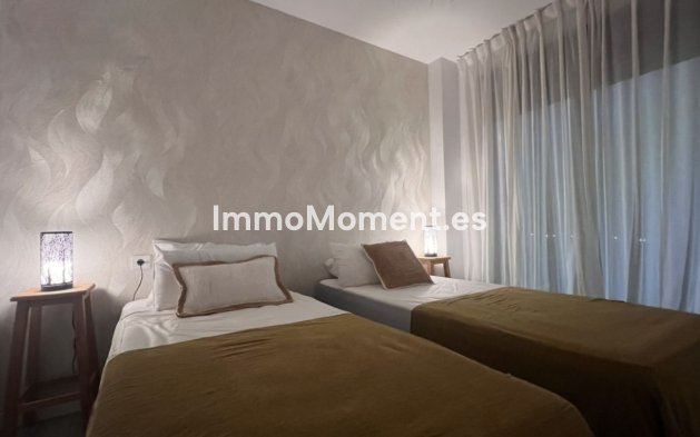 Location de courte durée - Appartement - Finestrat