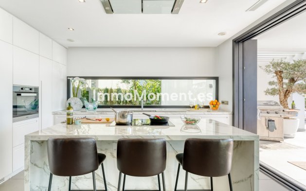 Vakantie verhuur - Vrijstaande villa - Estepona  - New Golden Mile