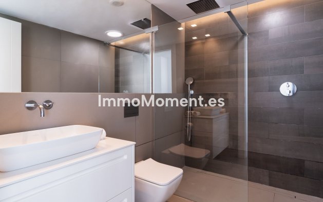 Vakantie verhuur - Vrijstaande villa - Estepona  - New Golden Mile