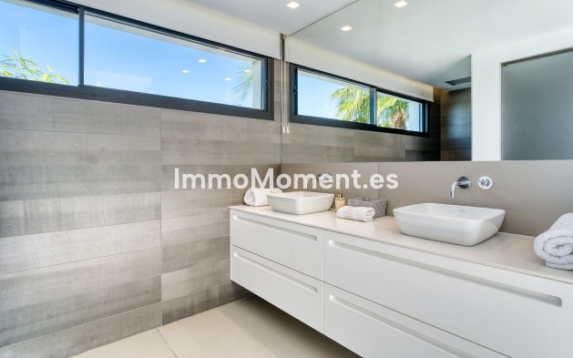 Vakantie verhuur - Vrijstaande villa - Estepona  - New Golden Mile