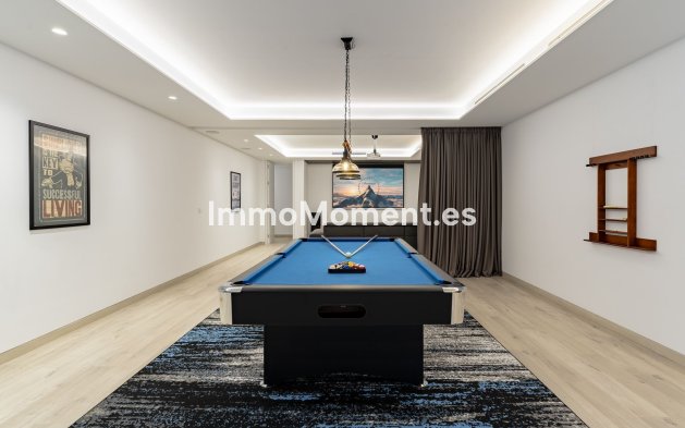 Kurzzeitvermietung - Freistehende Villa - Benahavís