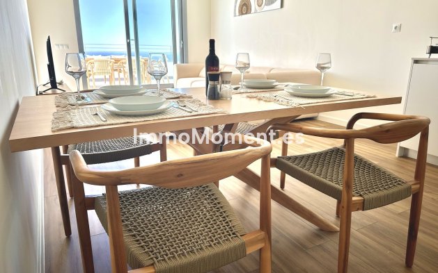 Short Term Rentals - Apartment - Estepona