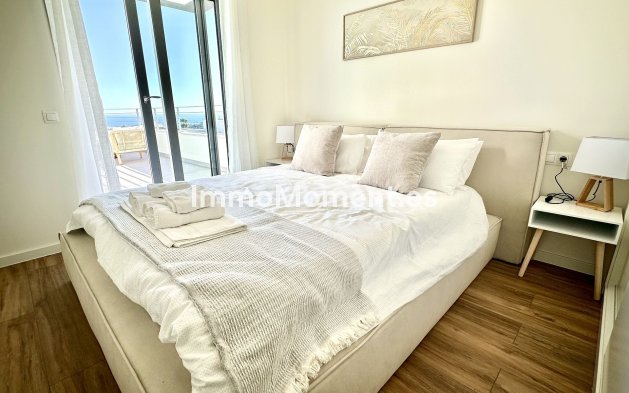 Short Term Rentals - Apartment - Estepona