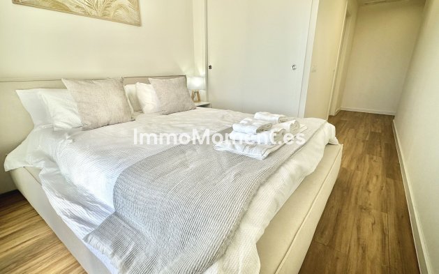 Short Term Rentals - Apartment - Estepona