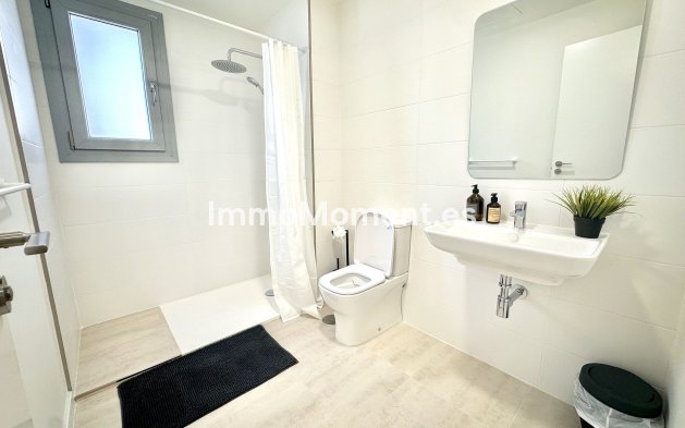 Short Term Rentals - Apartment - Estepona