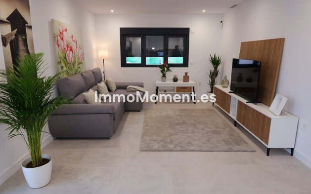 Neubau - Freistehende Villa - Fuente Alamo