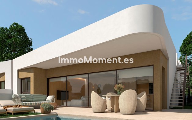 Obra nueva - Villa independiente - Dolores