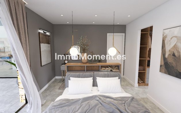 Obra nueva - Villa independiente - Aspe