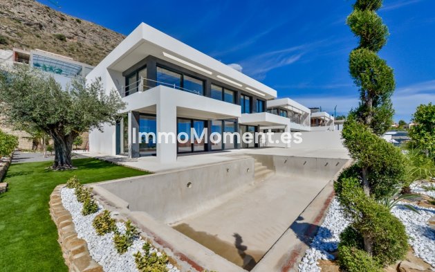 Obra nueva - Villa independiente - Finestrat