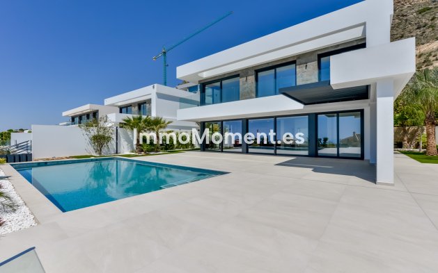 Obra nueva - Villa independiente - Finestrat