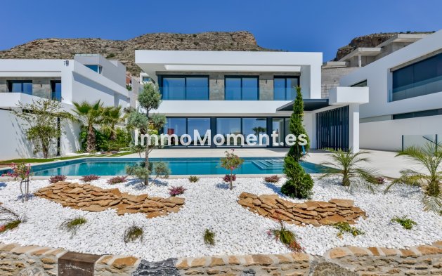 Obra nueva - Villa independiente - Finestrat