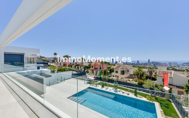 Obra nueva - Villa independiente - Finestrat