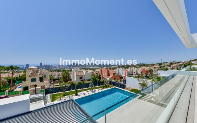 Obra nueva - Villa independiente - Finestrat