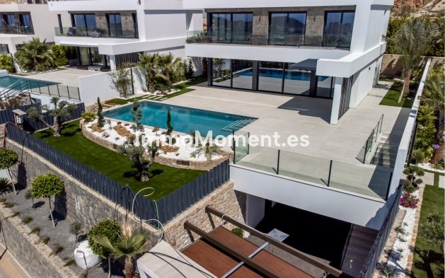 Obra nueva - Villa independiente - Finestrat