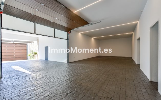 Obra nueva - Villa independiente - Finestrat