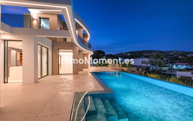 Neubau - Freistehende Villa - Benissa
